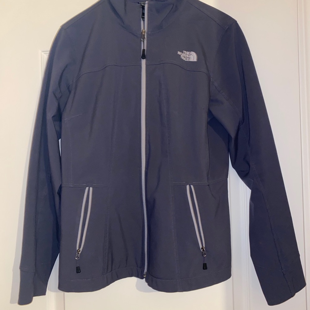 The North face Women’s Soft Shell Jacket